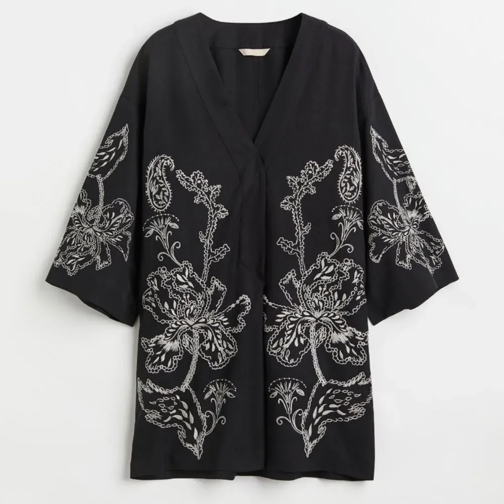 H&M Limited Embroidered Kaftan Dress - Picture 9 of 10